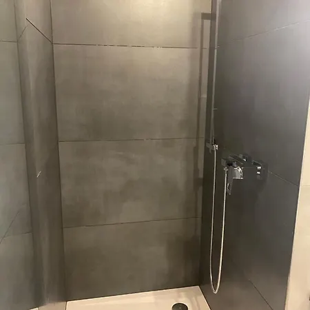 Апартаменты H-85 Suites Level 3/6